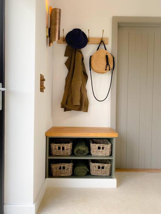 Linseed Barn- Stamford Holiday Cottages Esterno foto